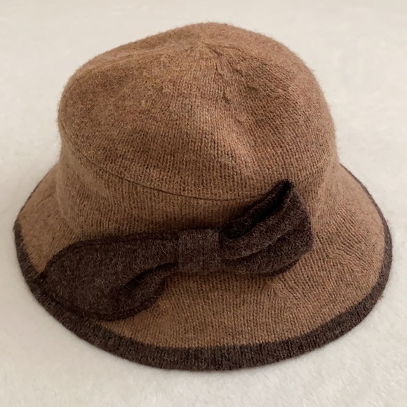 Indigo Soul | 100% Wool Bow Cloche Hat Brown (OS) - Picture 16 of 16